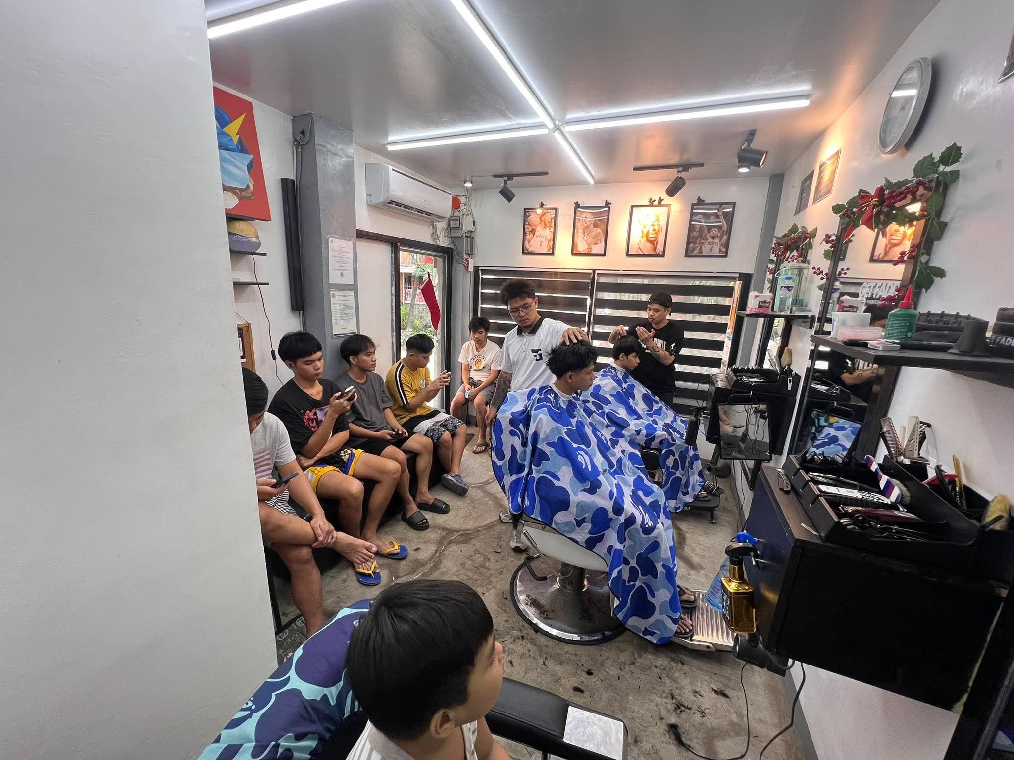 GET FADES barbershop interior